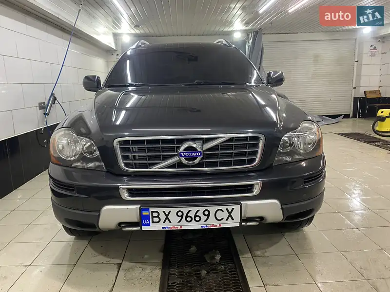 Volvo XC90 2011