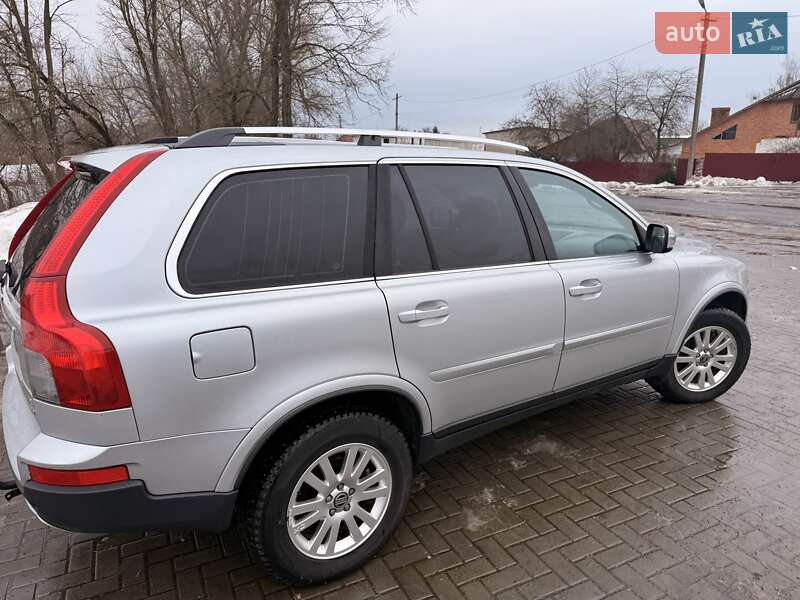 Внедорожник / Кроссовер Volvo XC90 2007 в Дубечно