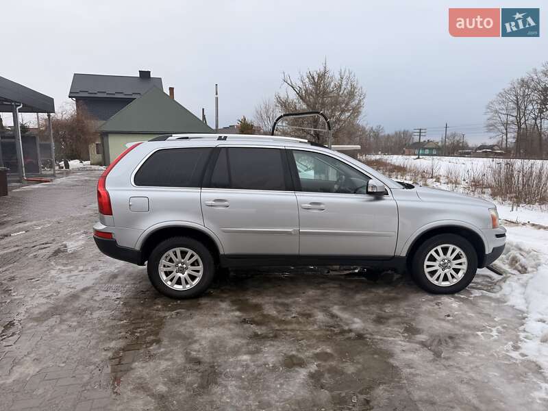 Внедорожник / Кроссовер Volvo XC90 2007 в Дубечно