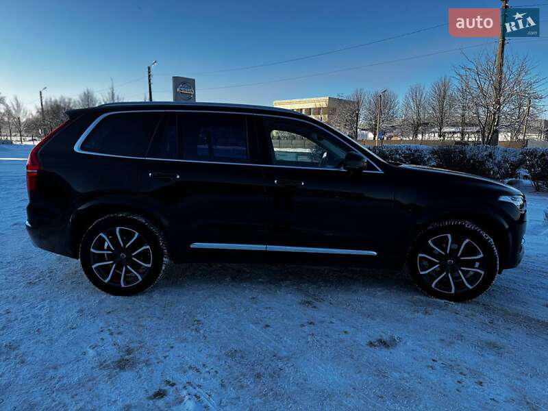 Внедорожник / Кроссовер Volvo XC90 2016 в Полтаве фото 3 Внедорожник / Кроссовер Volvo XC90 2016 в Полтаве