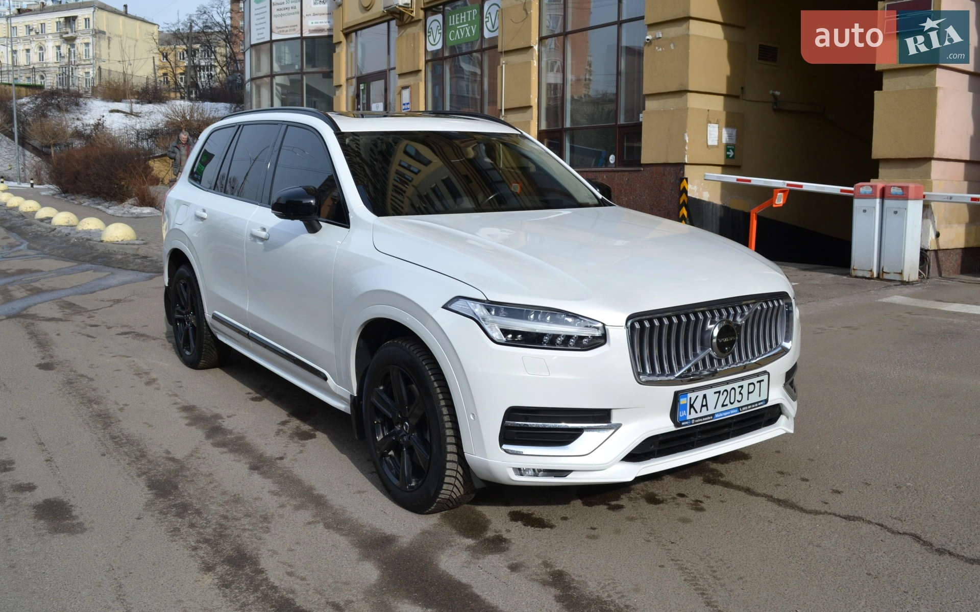 2019 Volvo XC90 - фото 1
