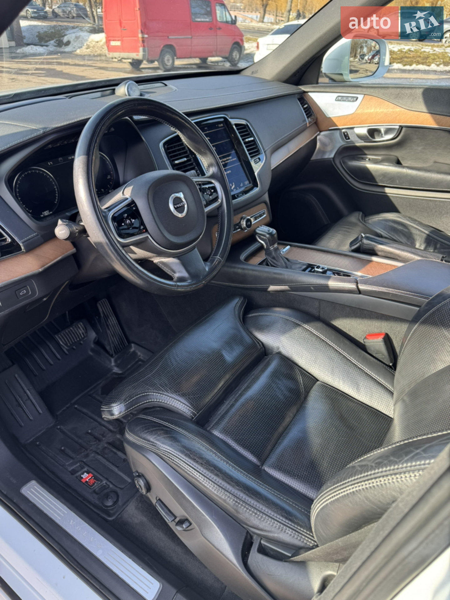 2017 Volvo XC90 - мініатюра 13
