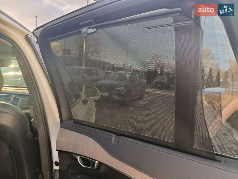 Внедорожник / Кроссовер Volvo XC90 2023 в Киеве фото 22 Внедорожник / Кроссовер Volvo XC90 2023 в Киеве