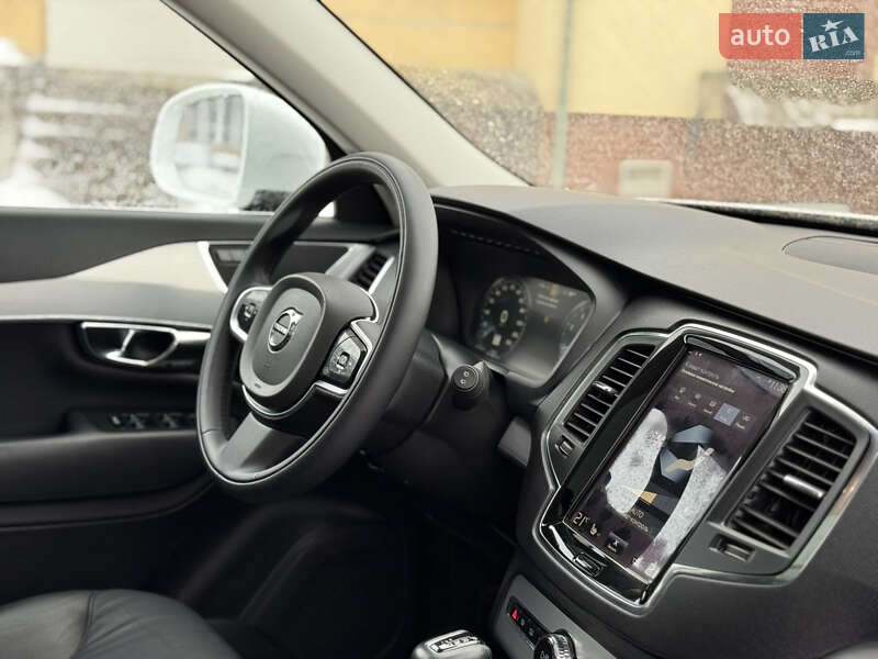 Внедорожник / Кроссовер Volvo XC90 2015 в Ивано-Франковске