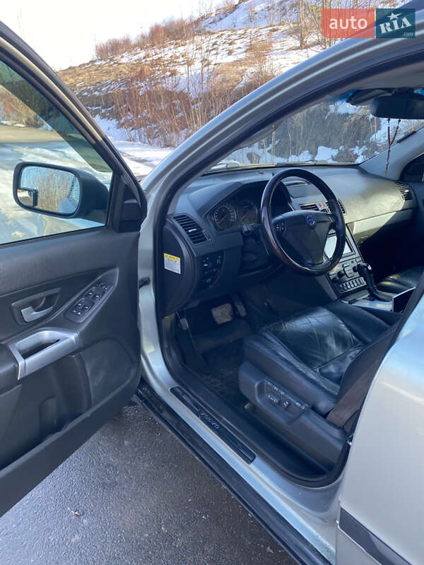 Внедорожник / Кроссовер Volvo XC90 2003 в Буске фото 10 Внедорожник / Кроссовер Volvo XC90 2003 в Буске