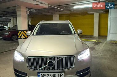 Внедорожник / Кроссовер Volvo XC90 2017 в Киеве