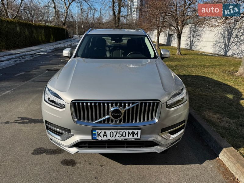 Внедорожник / Кроссовер Volvo XC90 2023 в Киеве
