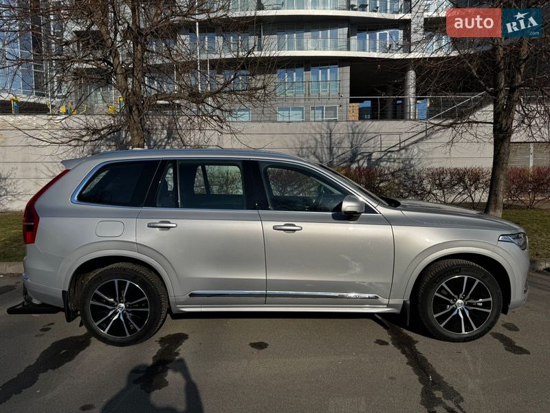 Внедорожник / Кроссовер Volvo XC90 2023 в Киеве