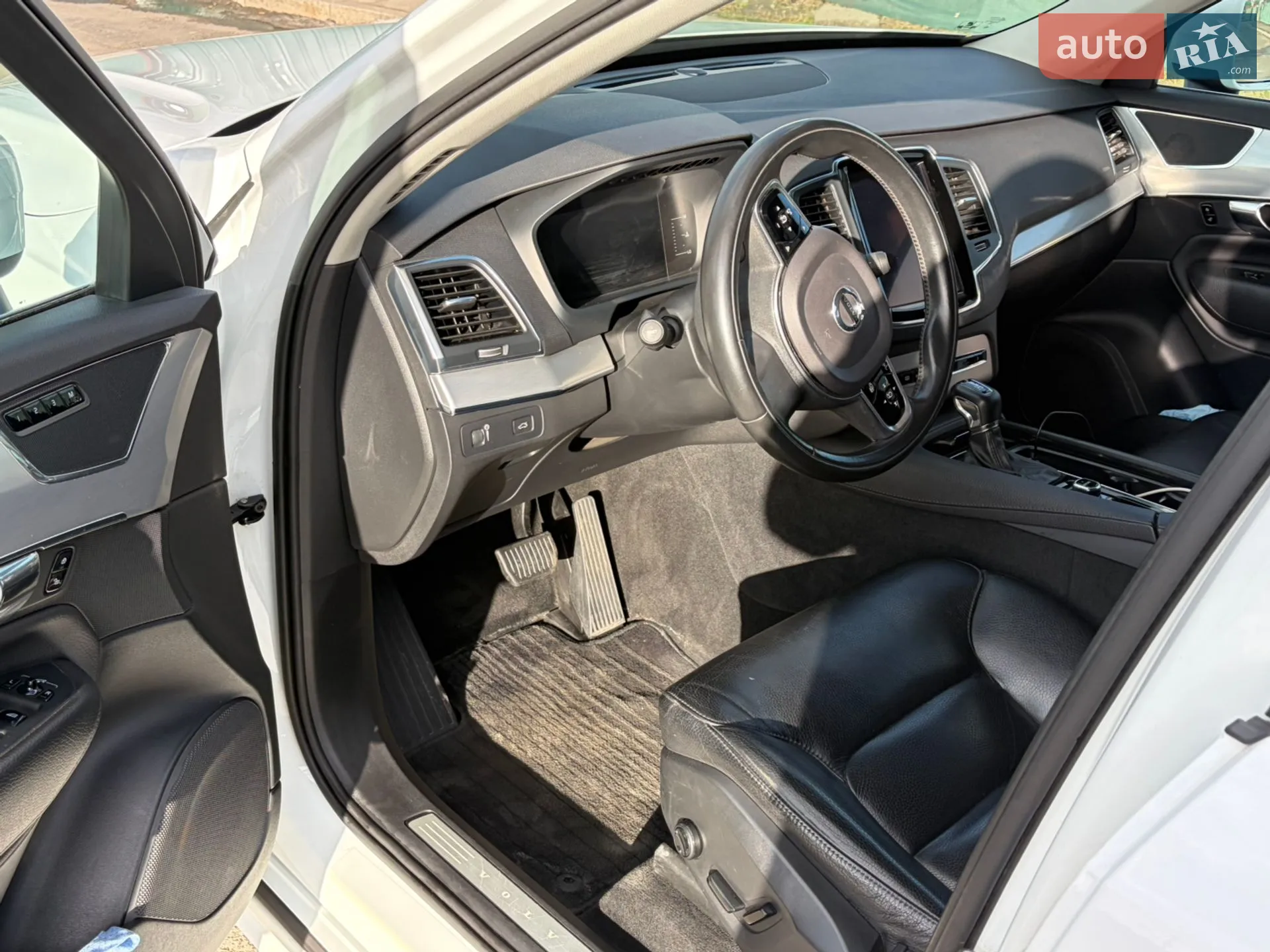 2016 Volvo XC90 - мініатюра 10