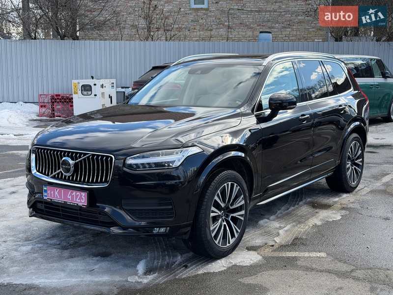 Внедорожник / Кроссовер Volvo XC90 2019 в Киеве