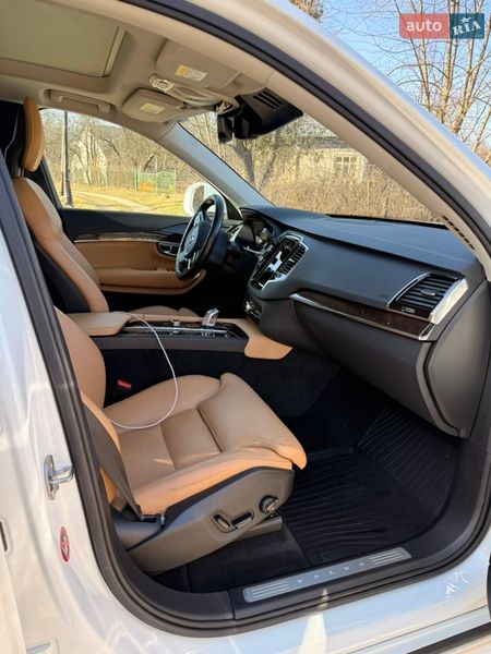 Внедорожник / Кроссовер Volvo XC90 2015 в Коломые