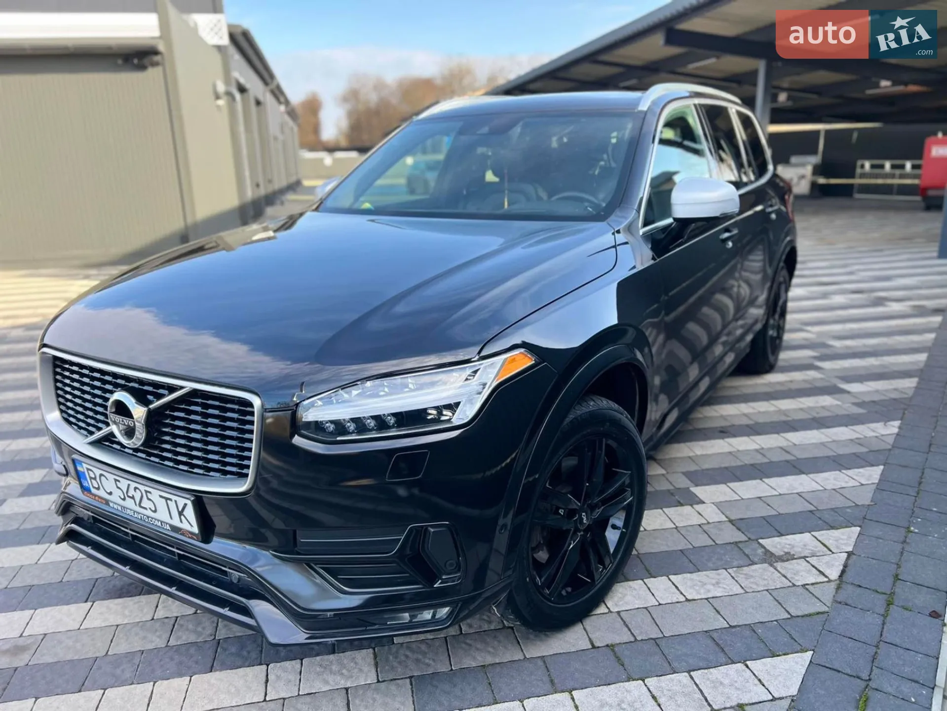 Volvo XC90 2017 VIN YV4A22PM8J1195650 фото оголошення 3 з 12