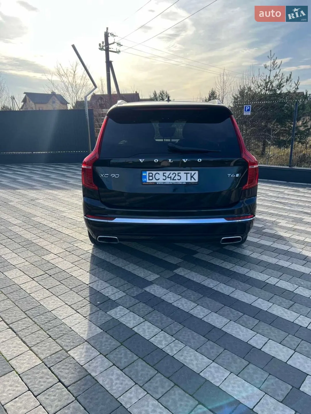 Volvo XC90 2017 VIN YV4A22PM8J1195650 фото оголошення 8 з 12