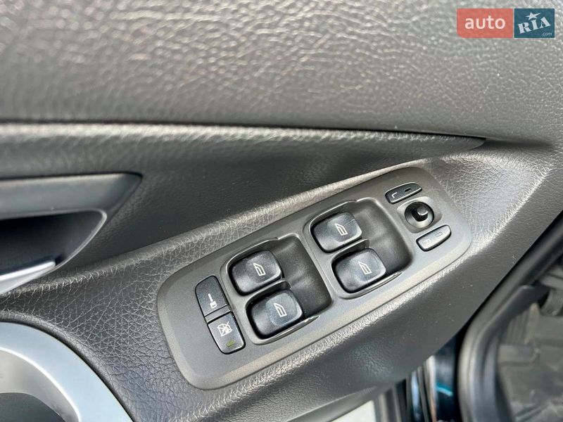 Внедорожник / Кроссовер Volvo XC90 2011 в Львове