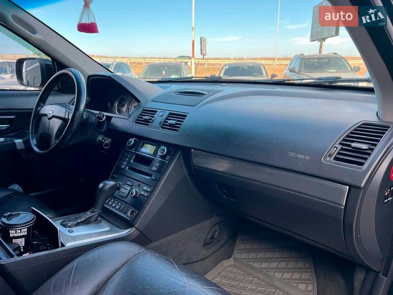 Внедорожник / Кроссовер Volvo XC90 2011 в Львове