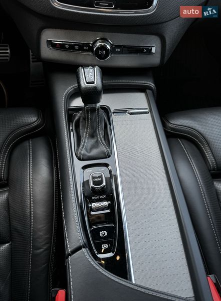 Позашляховик / Кросовер Volvo XC90 2016 в Хмельницькому