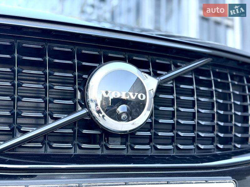 Внедорожник / Кроссовер Volvo XC90 2024 в Киеве