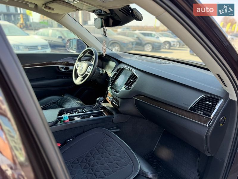 Внедорожник / Кроссовер Volvo XC90 2018 в Львове