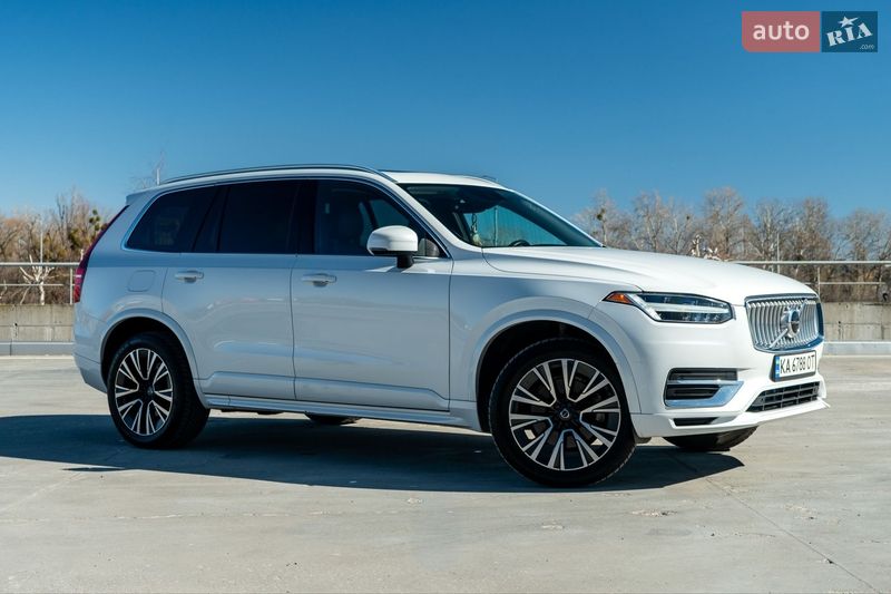 Volvo XC90 2019