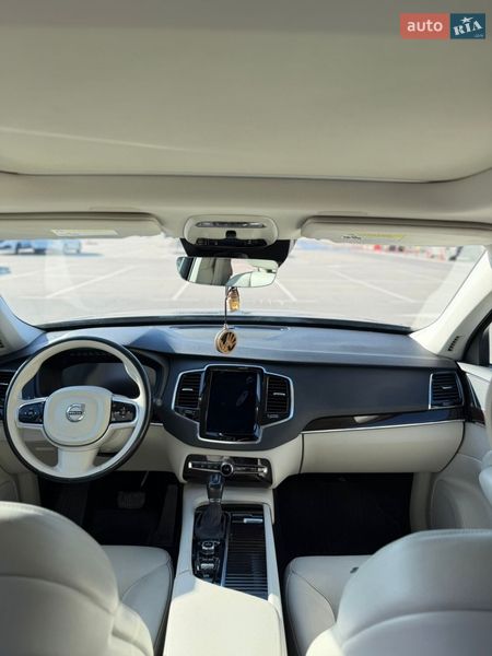 Внедорожник / Кроссовер Volvo XC90 2016 в Киеве