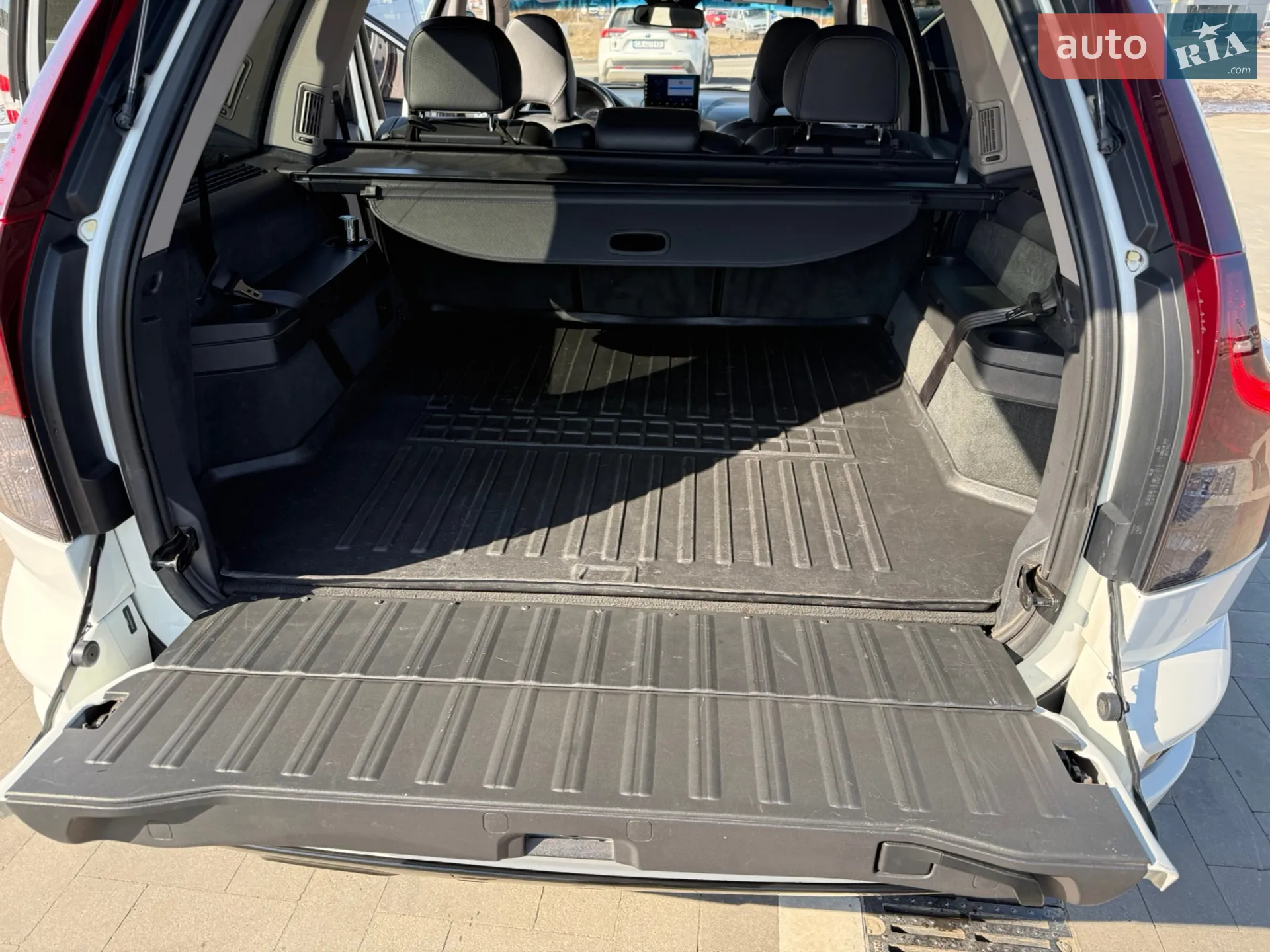 2012 Volvo XC90 - мініатюра 10