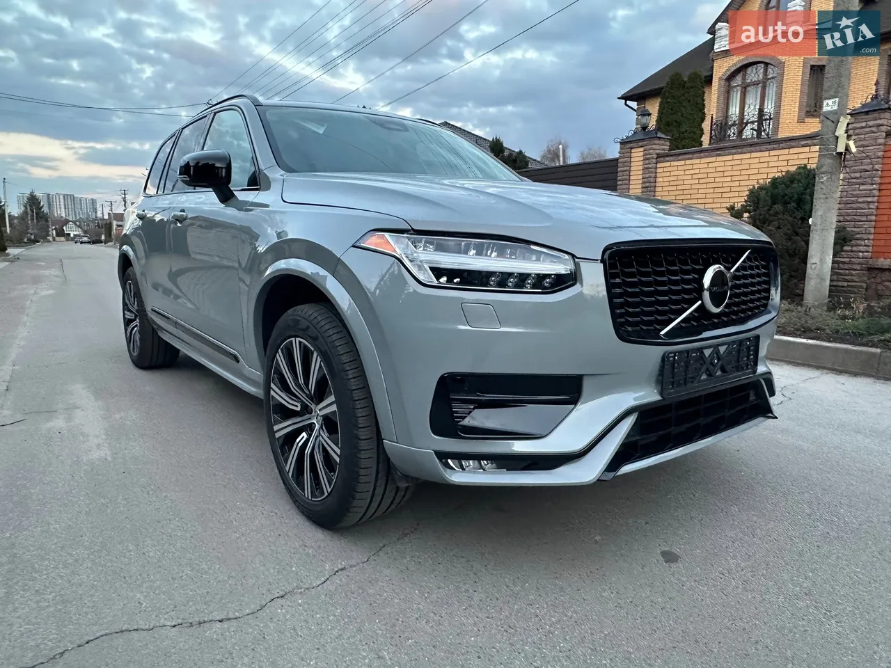 2023 Volvo XC90 - мініатюра 18
