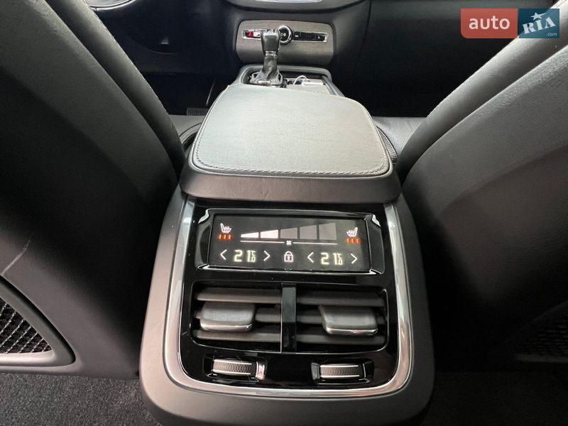 Позашляховик / Кросовер Volvo XC90 2019 в Івано-Франківську