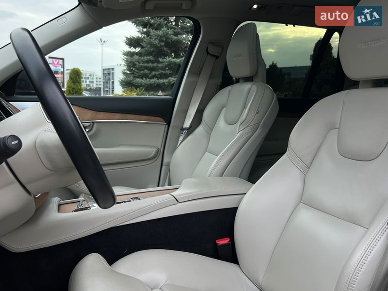 Позашляховик / Кросовер Volvo XC90 2019 в Львові