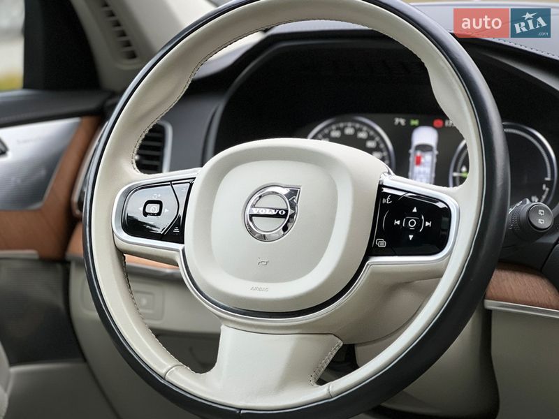 Позашляховик / Кросовер Volvo XC90 2019 в Львові
