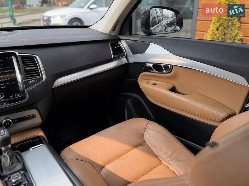 Внедорожник / Кроссовер Volvo XC90 2016 в Шептицькому