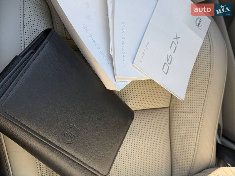 Внедорожник / Кроссовер Volvo XC90 2015 в Шостке