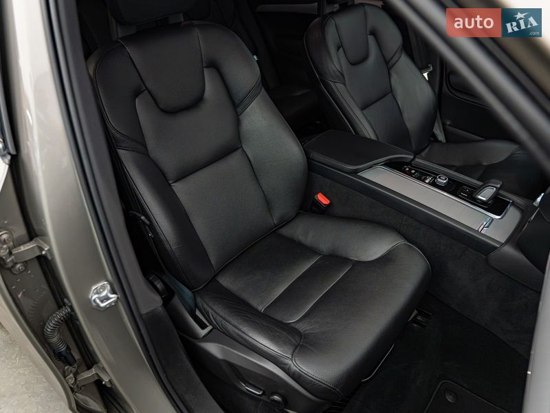 Внедорожник / Кроссовер Volvo XC90 2021 в Киеве фото 18 Внедорожник / Кроссовер Volvo XC90 2021 в Киеве
