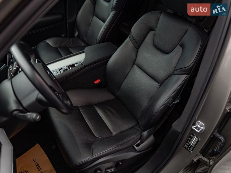 Внедорожник / Кроссовер Volvo XC90 2021 в Киеве фото 9 Внедорожник / Кроссовер Volvo XC90 2021 в Киеве