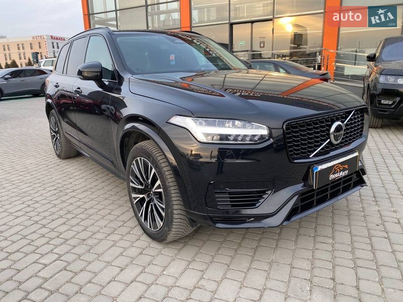 Volvo XC90 2023