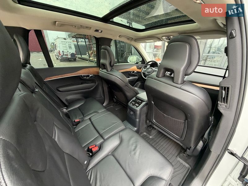 Внедорожник / Кроссовер Volvo XC90 2020 в Киеве фото 38 Внедорожник / Кроссовер Volvo XC90 2020 в Киеве