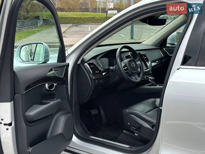 Внедорожник / Кроссовер Volvo XC90 2017 в Киеве фото 17 Внедорожник / Кроссовер Volvo XC90 2017 в Киеве