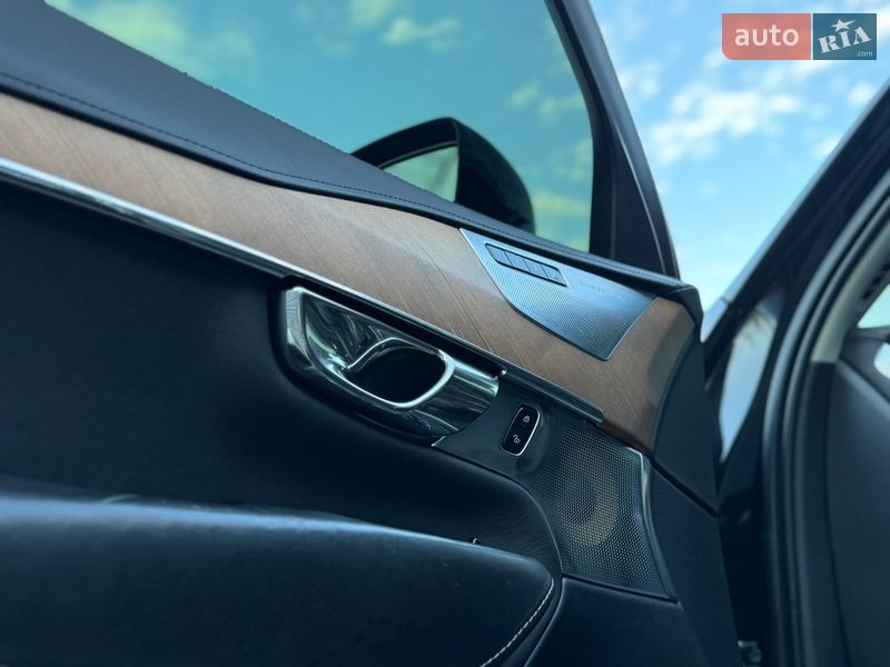 Позашляховик / Кросовер Volvo XC90 2016 в Одесі фото 28 Позашляховик / Кросовер Volvo XC90 2016 в Одесі