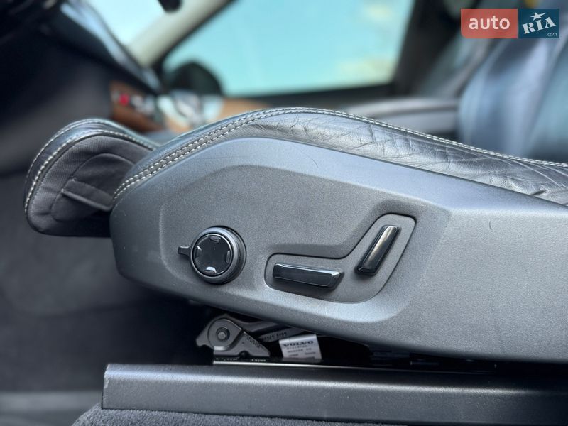 Позашляховик / Кросовер Volvo XC90 2016 в Одесі фото 34 Позашляховик / Кросовер Volvo XC90 2016 в Одесі