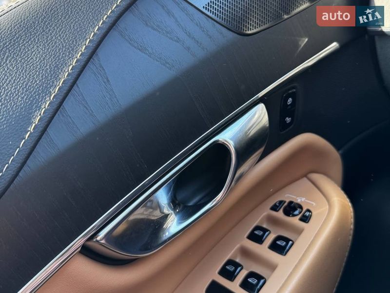 Внедорожник / Кроссовер Volvo XC90 2021 в Полтаве фото 16 Внедорожник / Кроссовер Volvo XC90 2021 в Полтаве