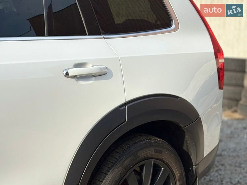 Позашляховик / Кросовер Volvo XC90 2015 в Рівному