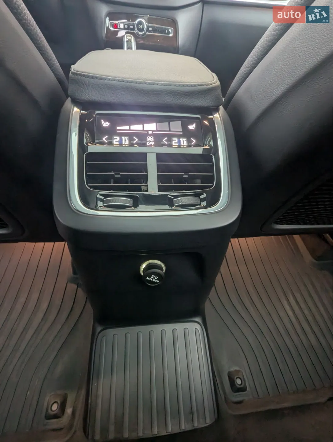 2015 Volvo XC90 - мініатюра 13