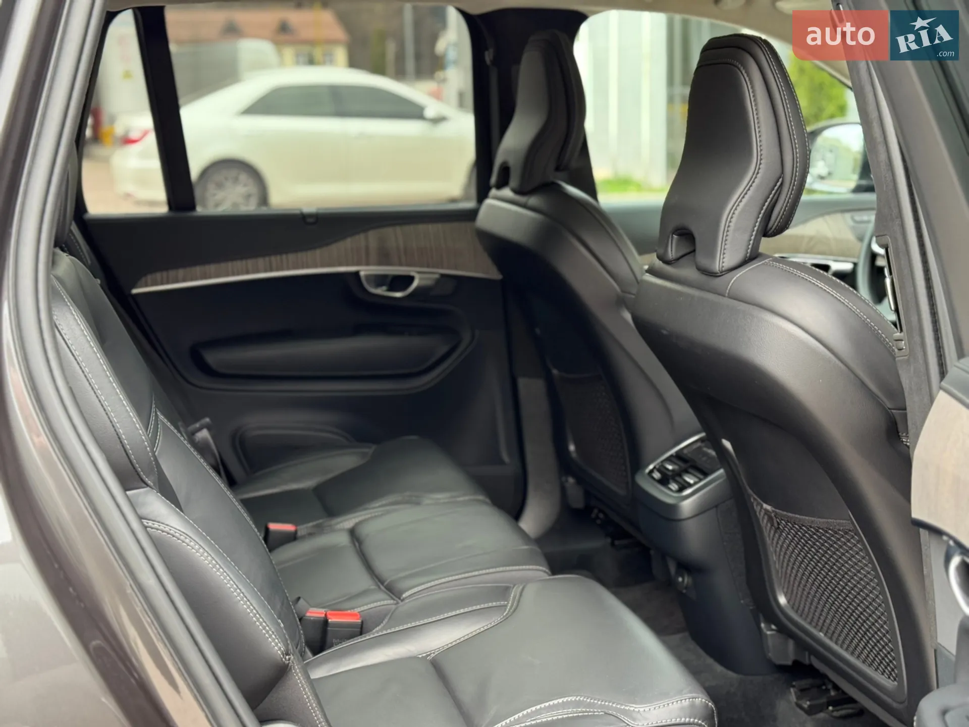 2023 Volvo XC90 - мініатюра 44
