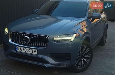 Внедорожник / Кроссовер Volvo XC90 2021 в Киеве