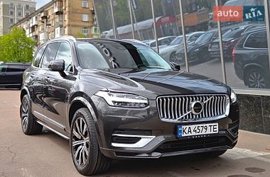 Внедорожник / Кроссовер Volvo XC90 2023 в Киеве