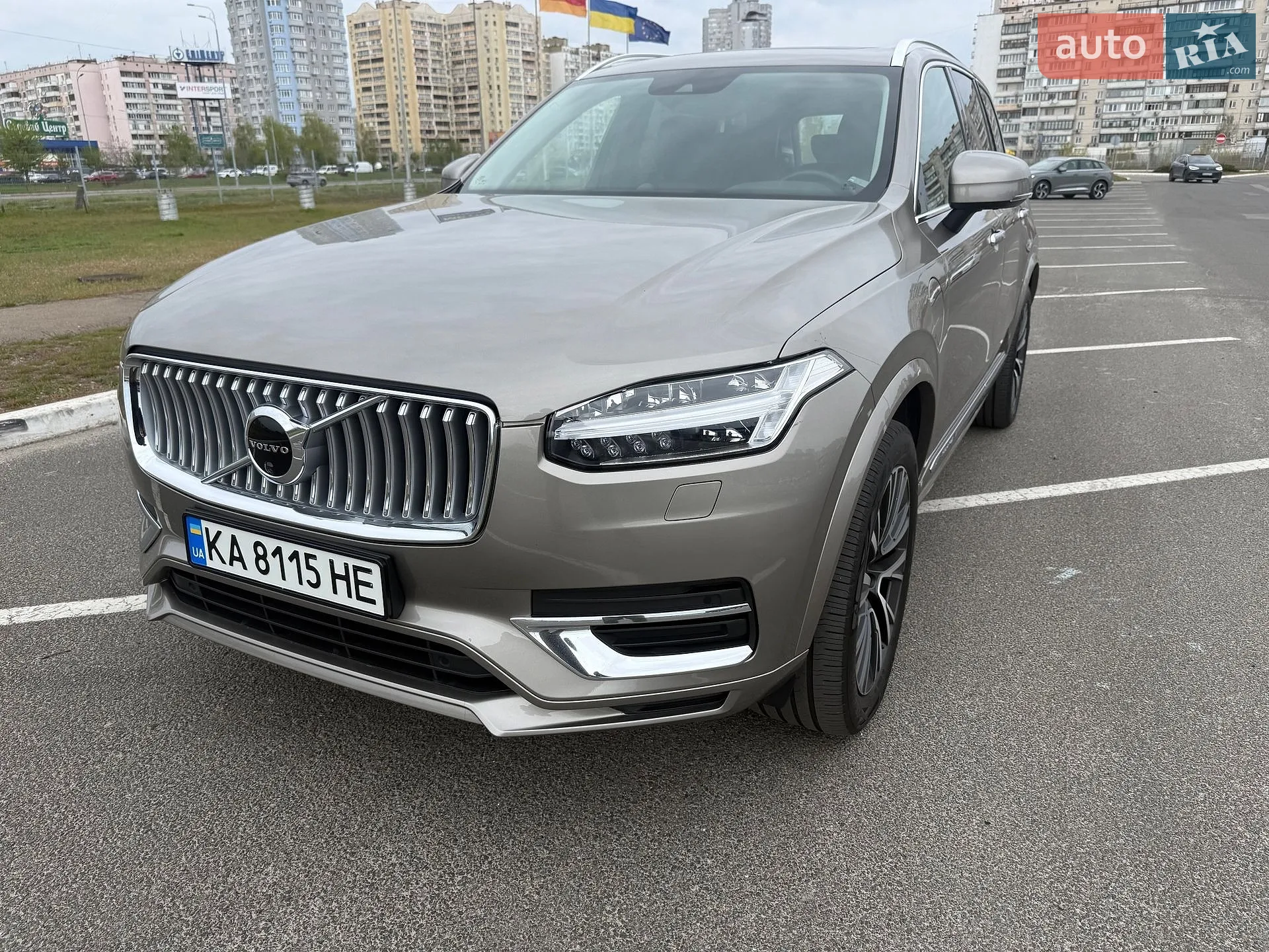 2022 Volvo XC90 - мініатюра 2