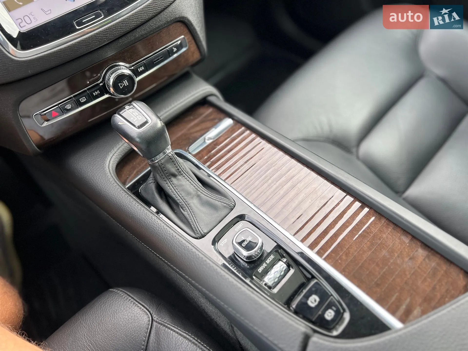 2017 Volvo XC90 - мініатюра 13