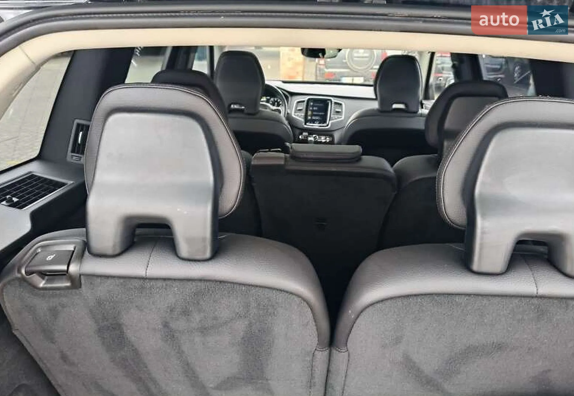 2019 Volvo XC90 - мініатюра 9
