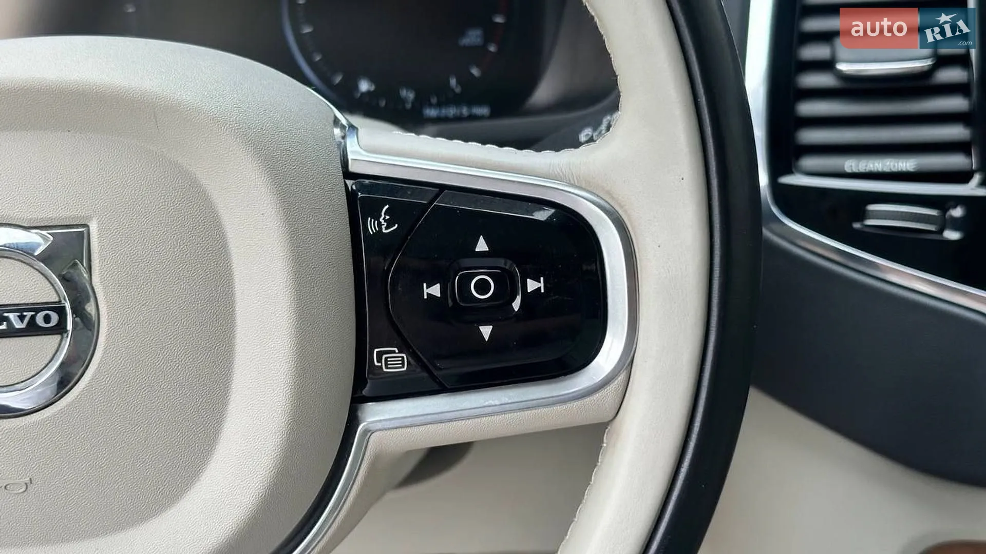 2015 Volvo XC90 - мініатюра 21
