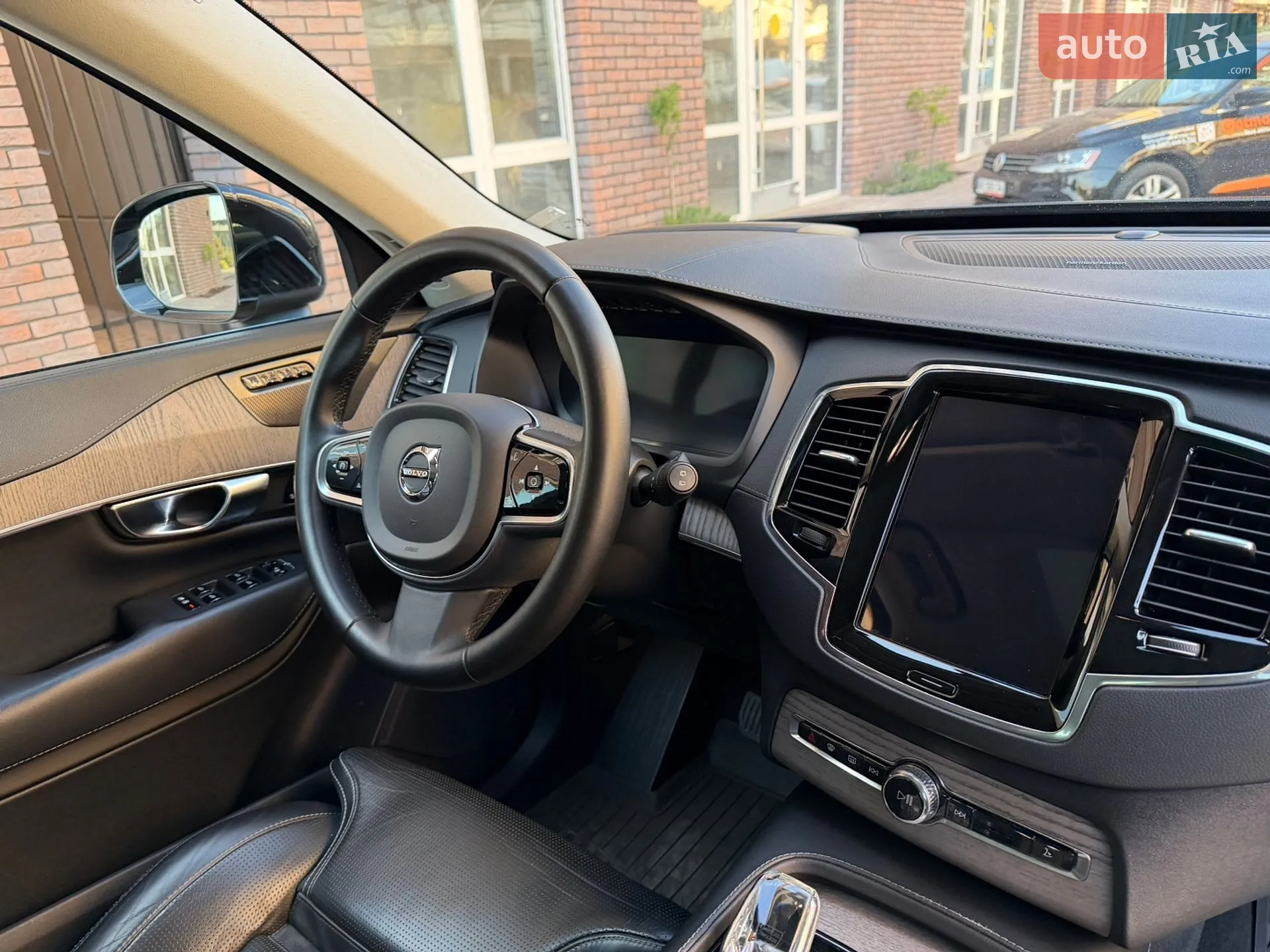 2022 Volvo XC90 - мініатюра 9