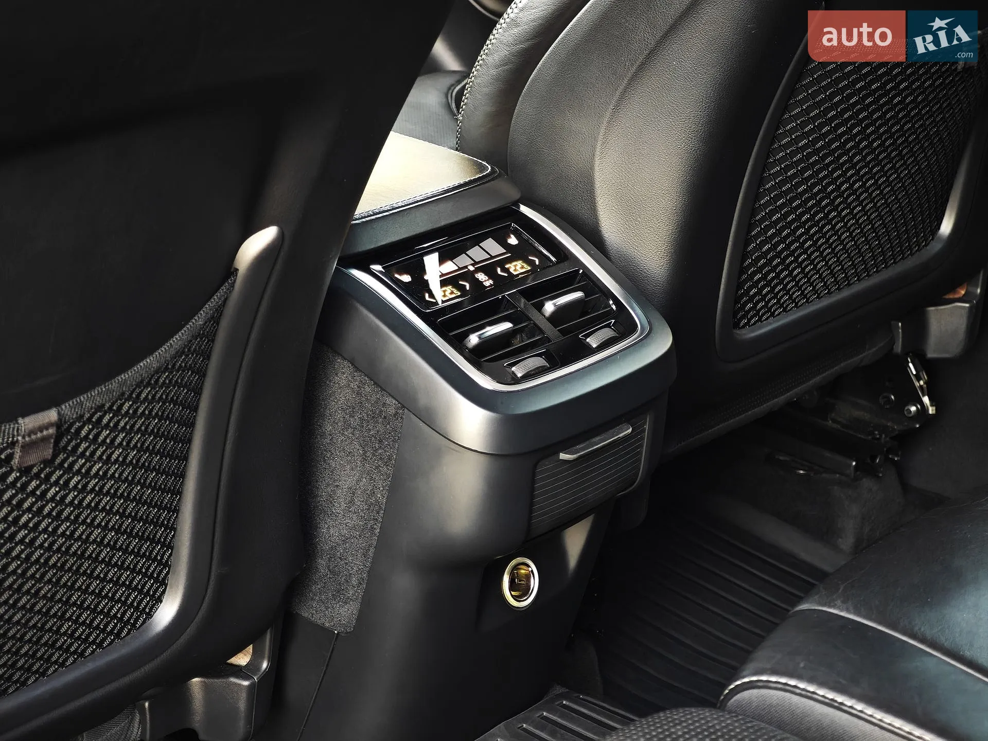 2016 Volvo XC90 - мініатюра 37